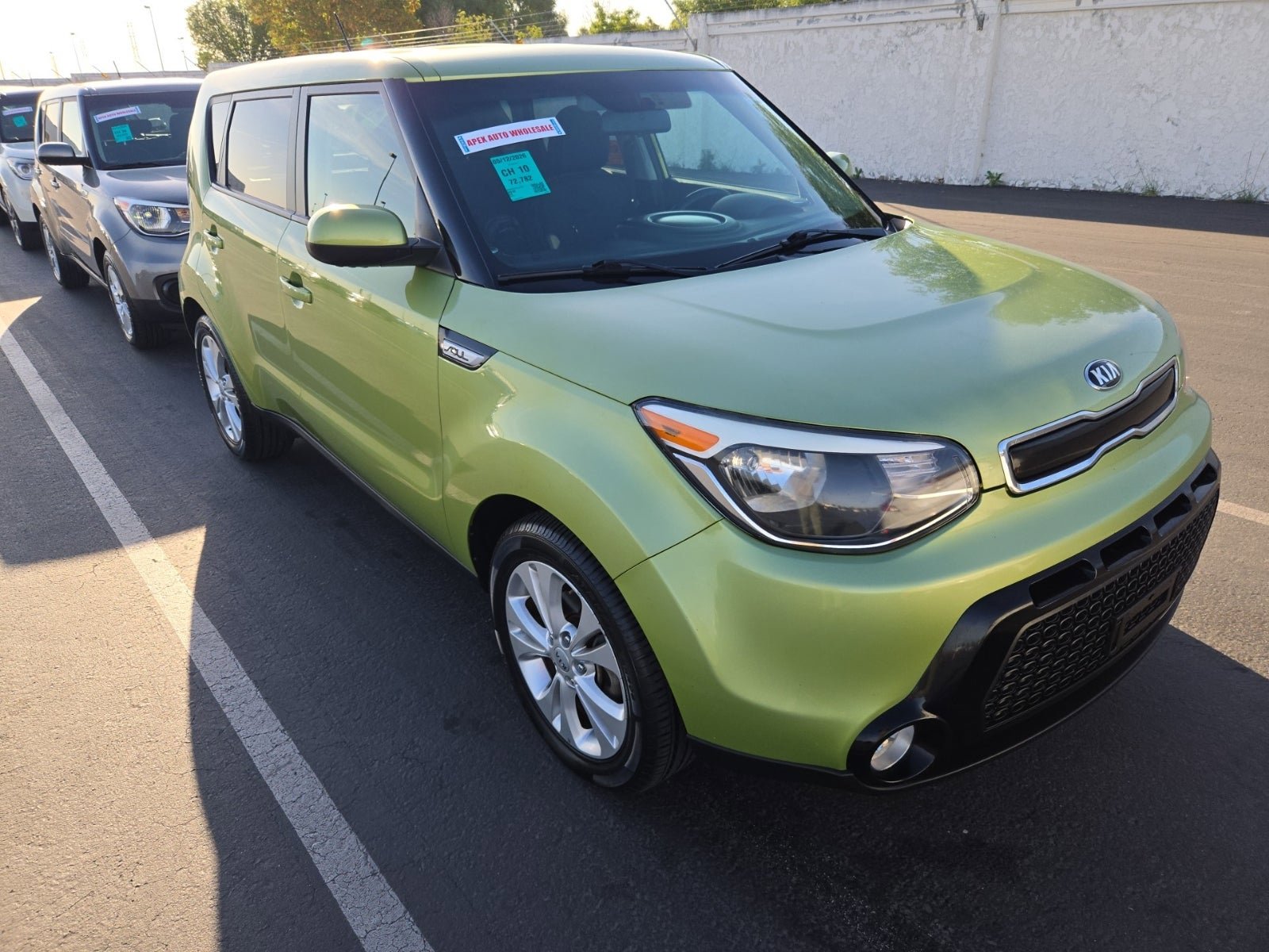 Used 2016 Kia Soul + FWD image 2