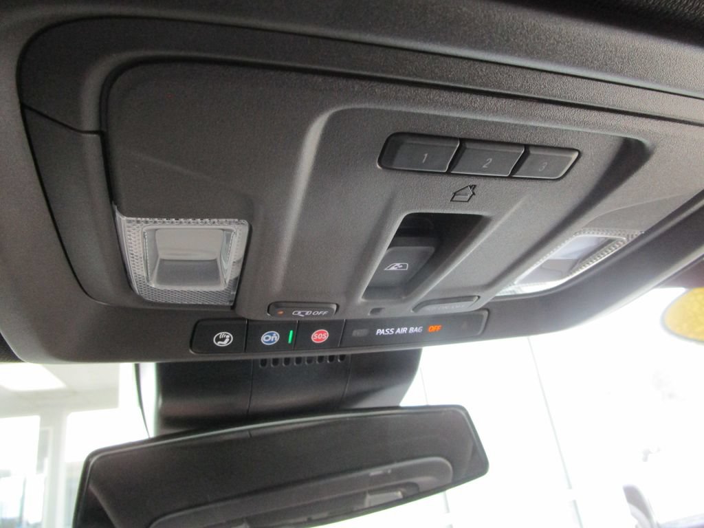 Used 2026 GMC Sierra 1500 SLE AWD/4WD image 45