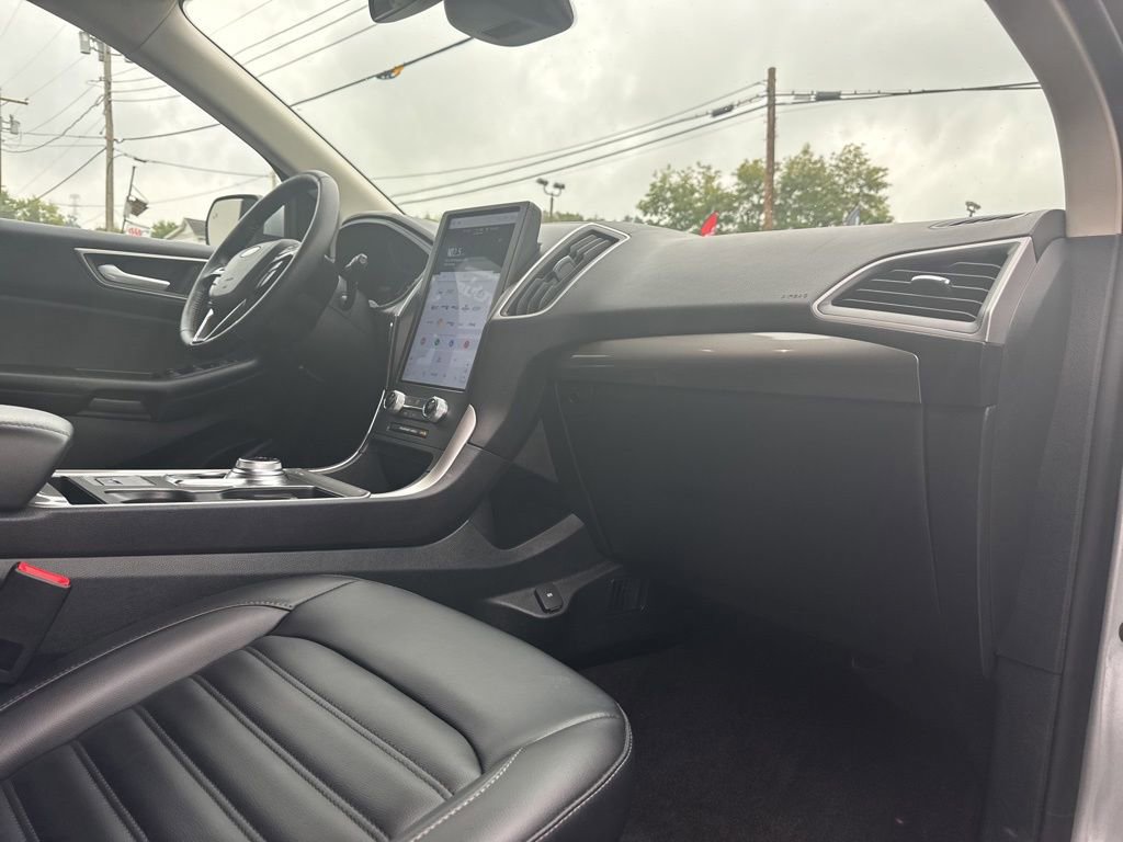 Used 2024 Ford Edge SEL image 20