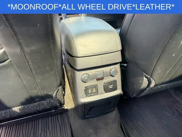 Used 2017 Ford Explorer Platinum image 25