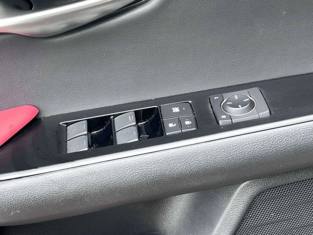 Used 2022 Lexus UX 200 F Sport w/ Accessory Package (Z2) FWD image 29