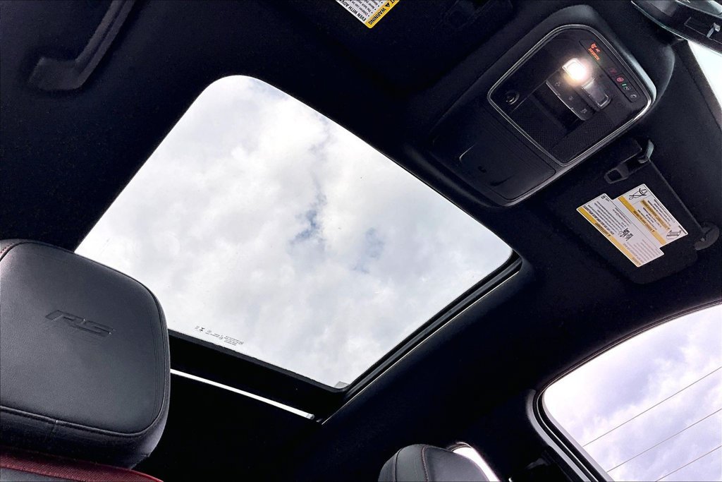 New 2027 Chevrolet Equinox RS w/ Safety and Technology Package FWD image 15