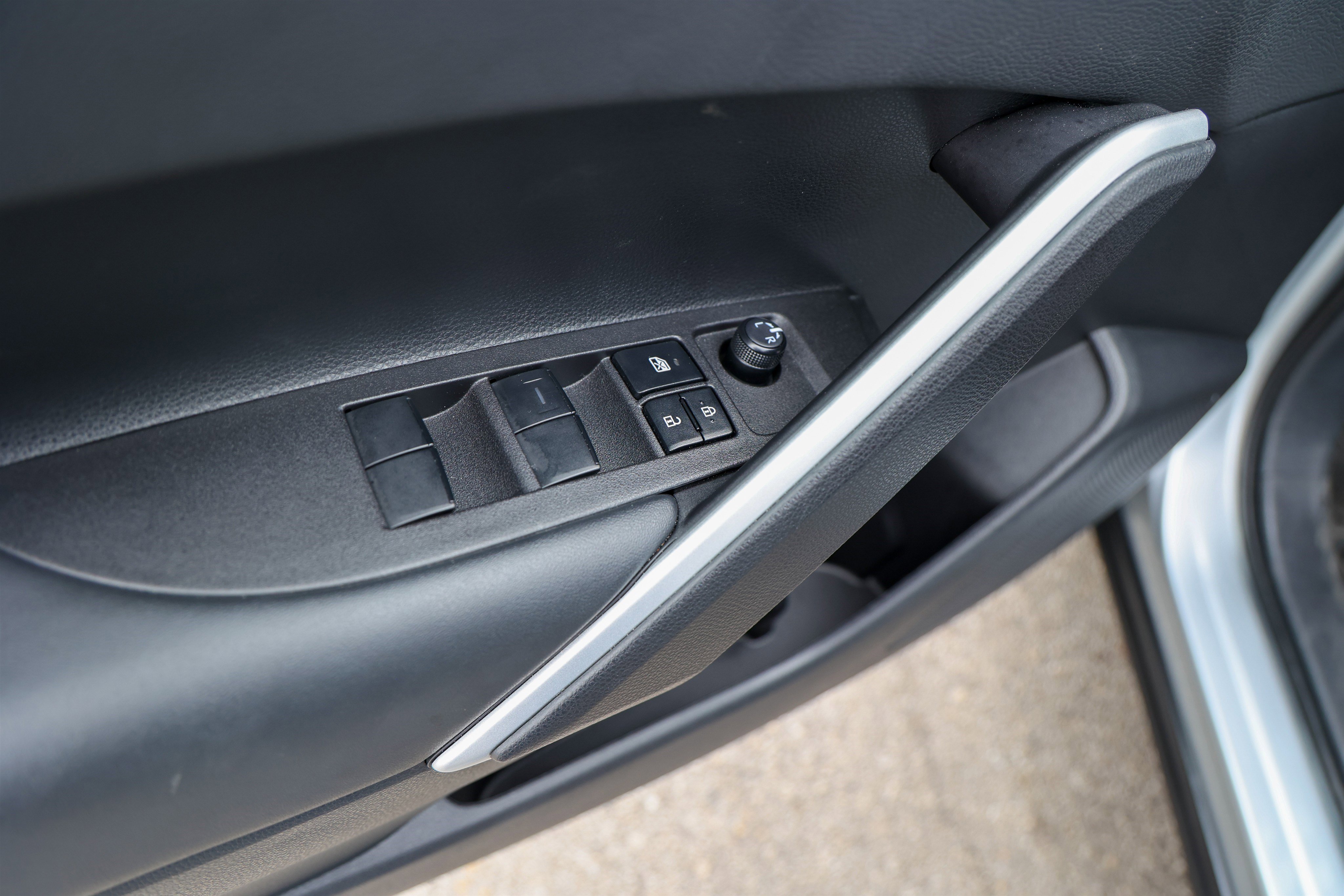 Used 2026 Toyota Corolla Cross XSE w/ Convenience Package image 33