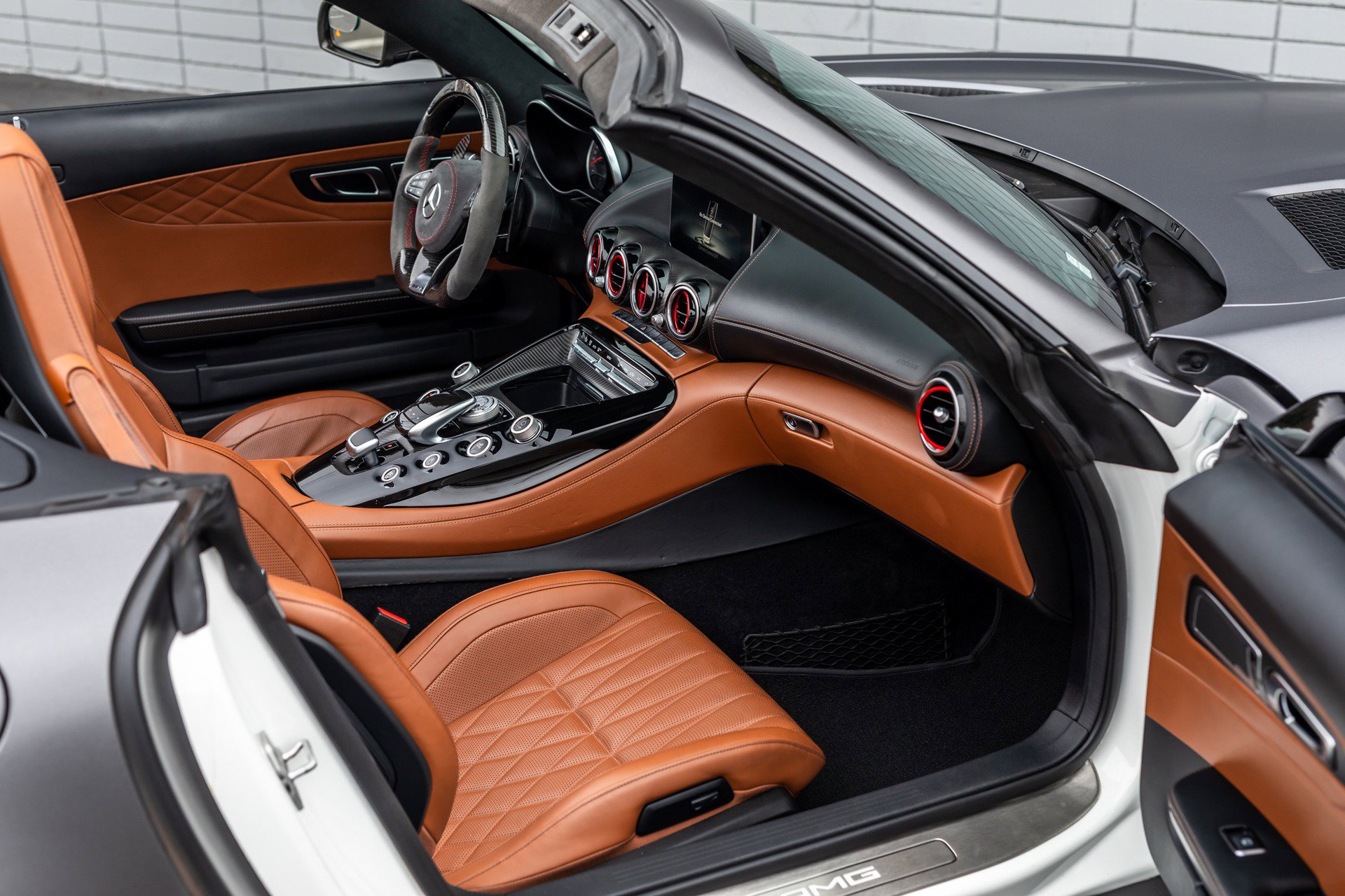 Used 2018 Mercedes-Benz AMG GT C image 37