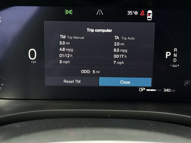 New 2026 Volvo XC60 B5 Plus w/ Protection Package Premier AWD/4WD image 12