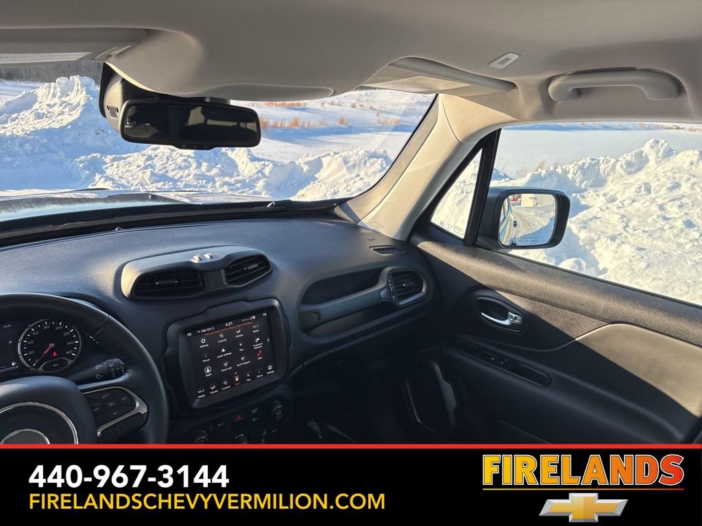 Used 2022 Jeep Renegade Latitude w/ Convenience Group image 39