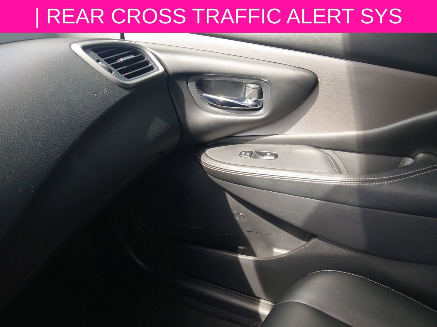 Certified 2022 Nissan Murano SV w/ SV Midnight Edition Package AWD/4WD image 15