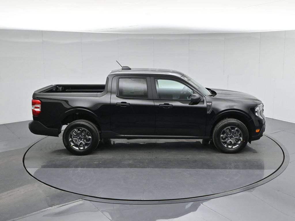 New 2026 Ford Maverick XLT FWD image 37