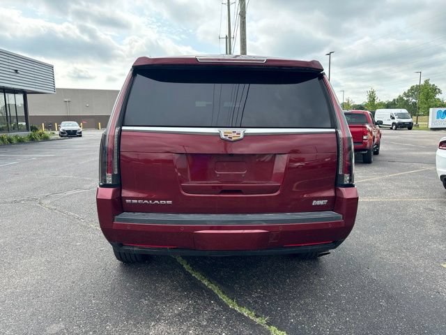 Used 2016 Cadillac Escalade Platinum AWD/4WD image 4