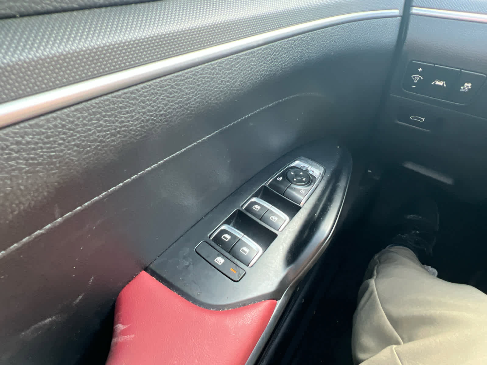 Used 2023 Kia K5 GT-Line image 13