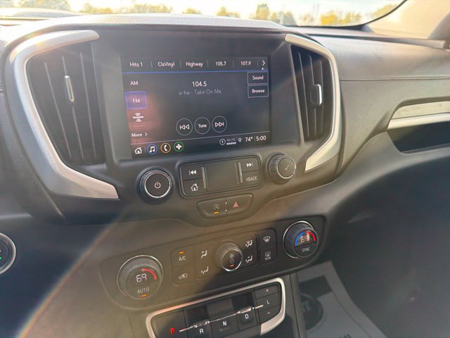 Used 2023 GMC Terrain SLT FWD image 38