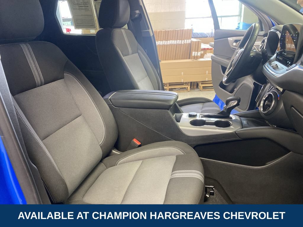 Used 2024 Chevrolet Blazer LT w/ Convenience Package FWD image 36
