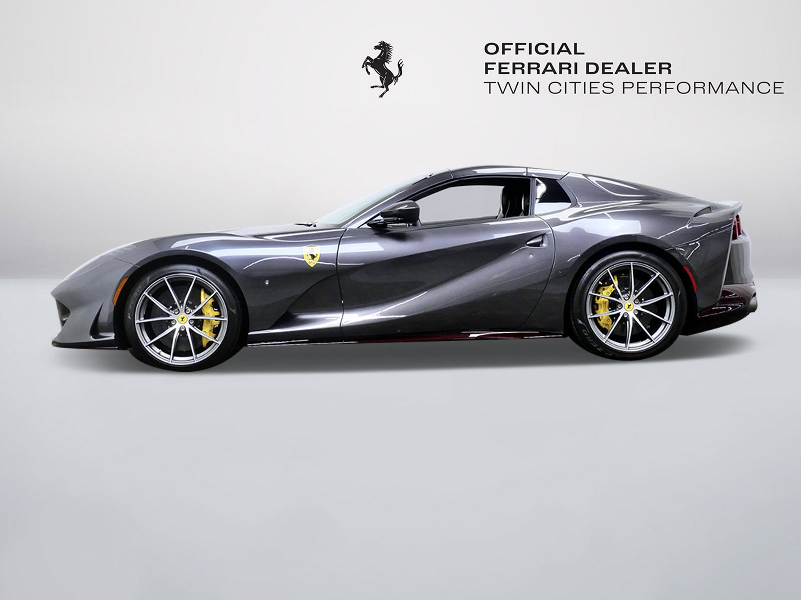 Certified 2022 Ferrari 812 GTS RWD image 2