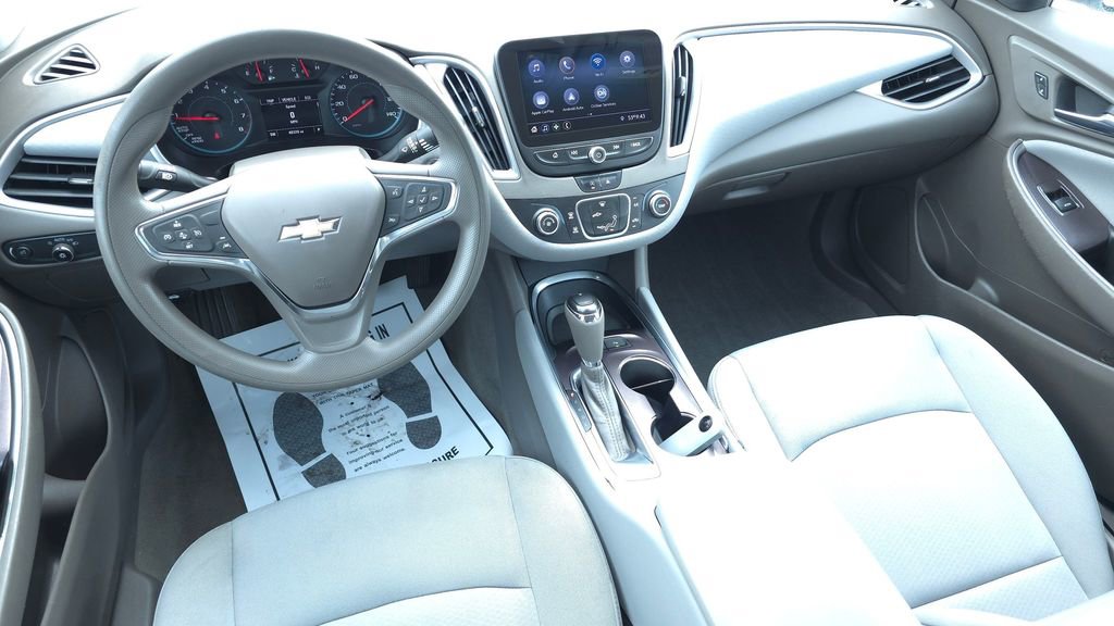 Used 2020 Chevrolet Malibu LS w/ Driver Confidence Package II FWD image 23