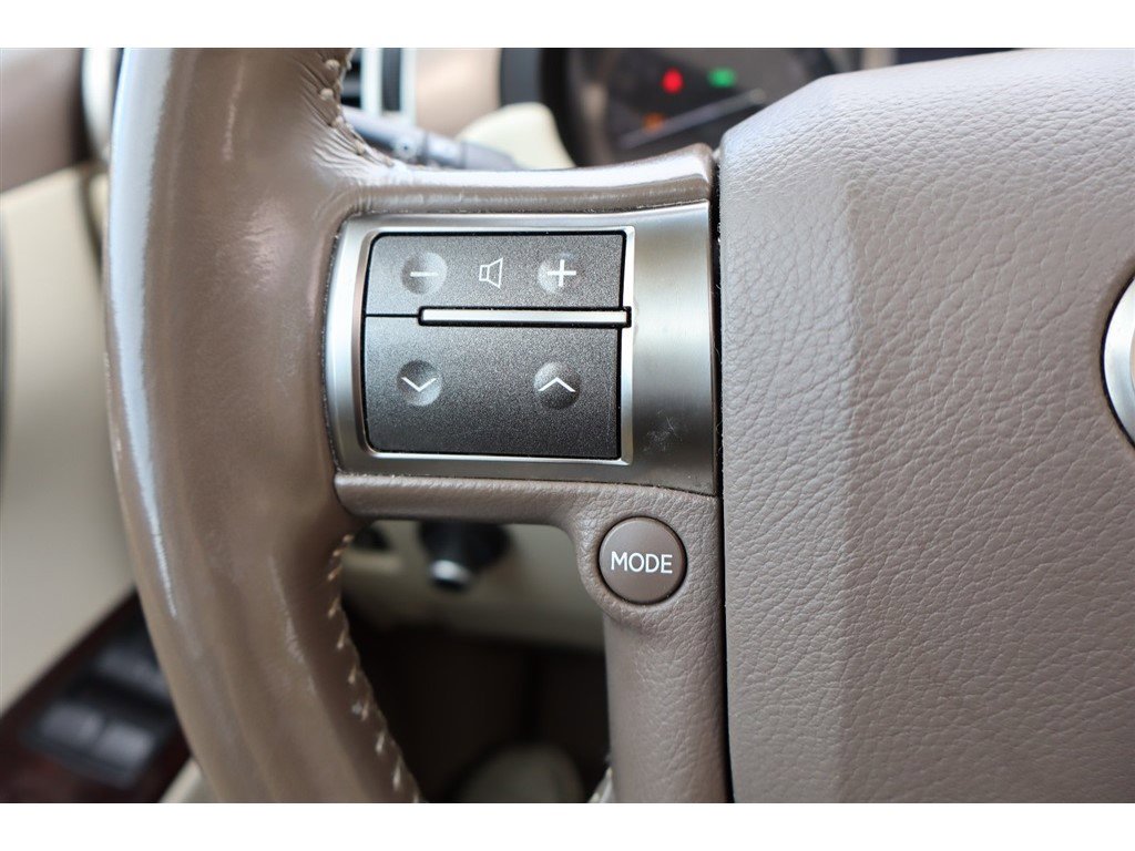 Used 2017 Lexus GX 460 image 36