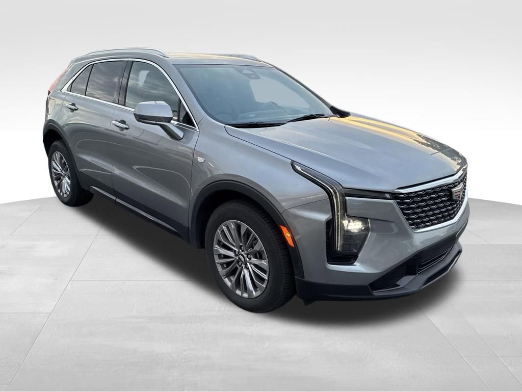 Used 2024 Cadillac XT4 Premium Luxury AWD/4WD image 8