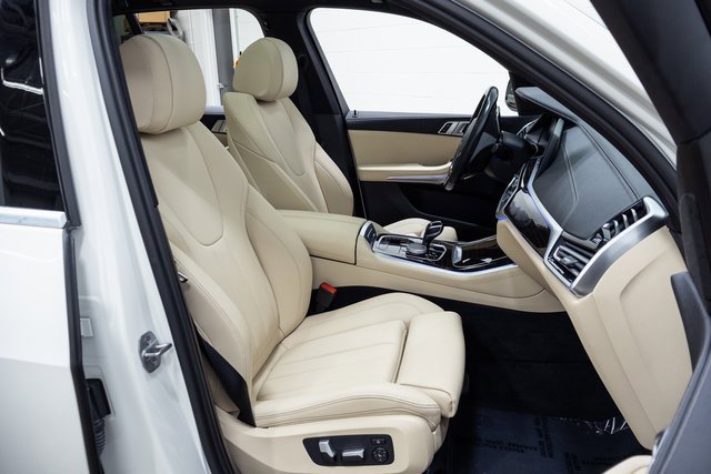 Used 2021 BMW X5 xDrive40i w/ Convenience Package image 24