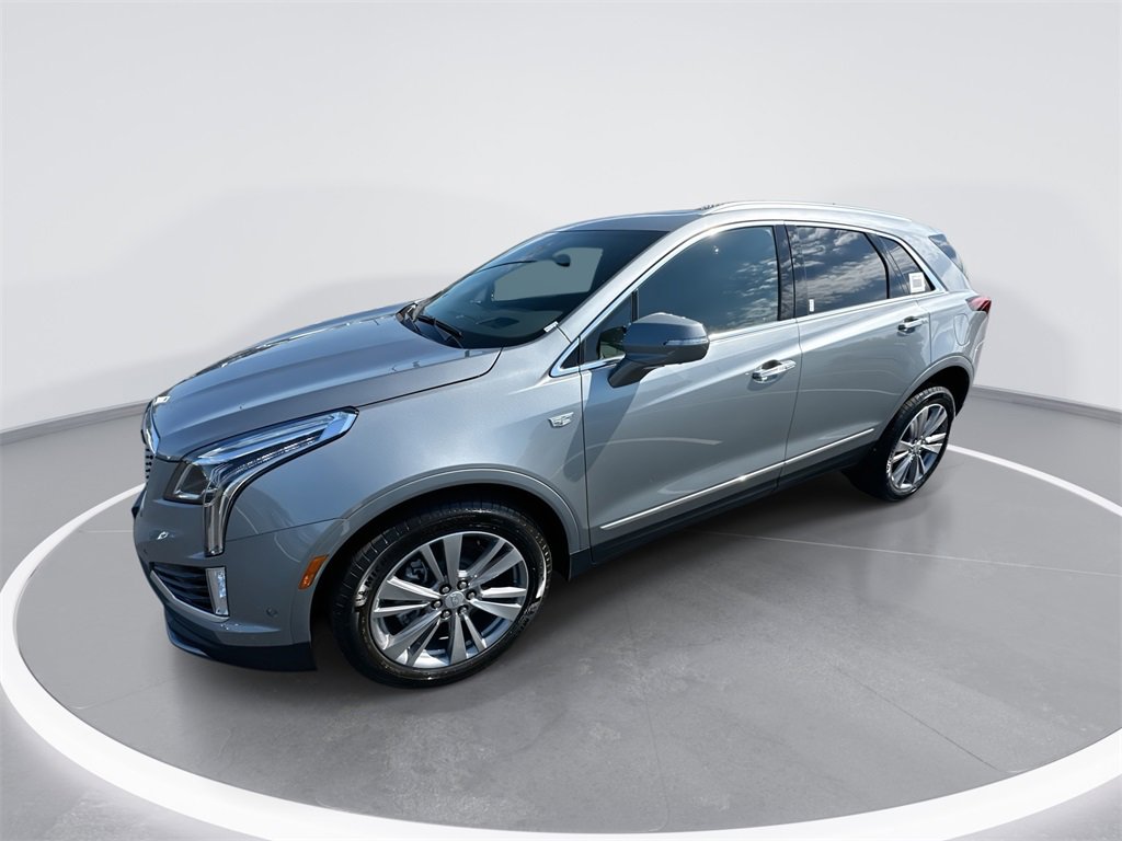 New 2025 Cadillac XT5 Premium Luxury w/ Technology Package