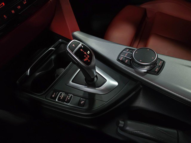 Used 2020 BMW 430i Coupe w/ M Sport Package image 25
