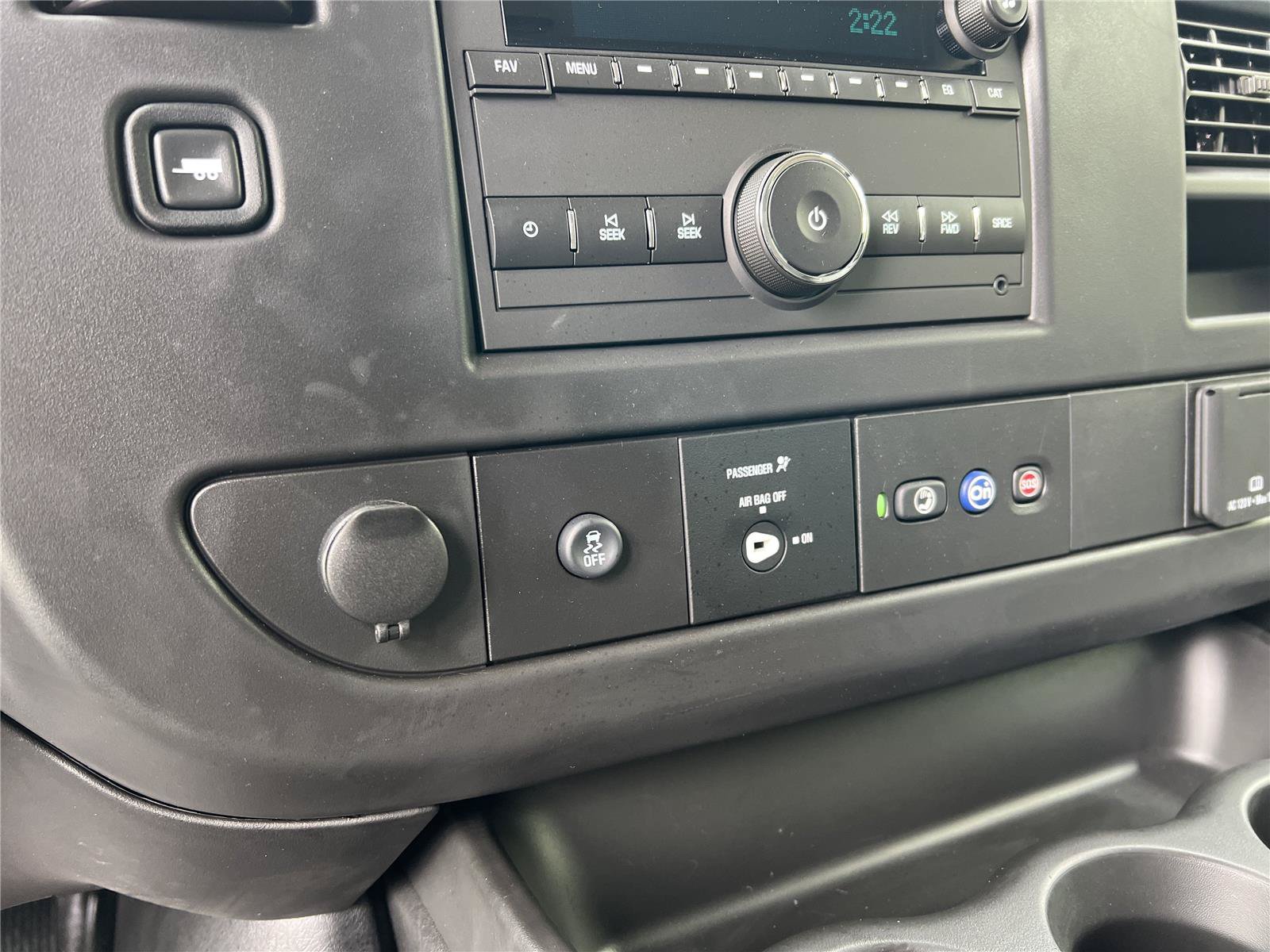 New 2025 GMC Savana 3500 w/ Power Convenience Package RWD image 19