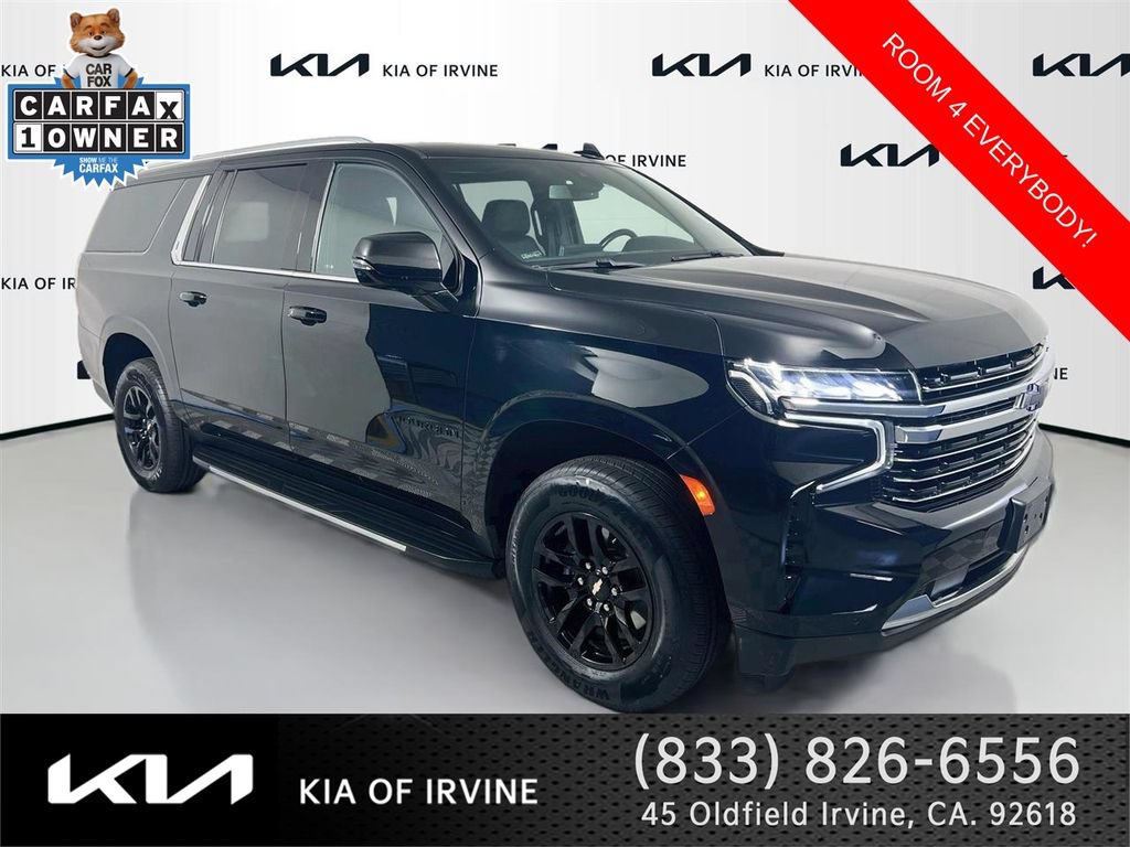 Used 2022 Chevrolet Suburban LT w/ Luxury Package RWD video 1