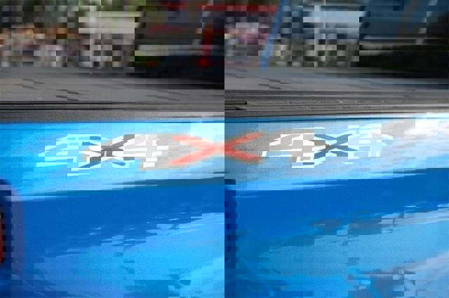 Used 2025 Chevrolet Silverado 1500 Custom image 12