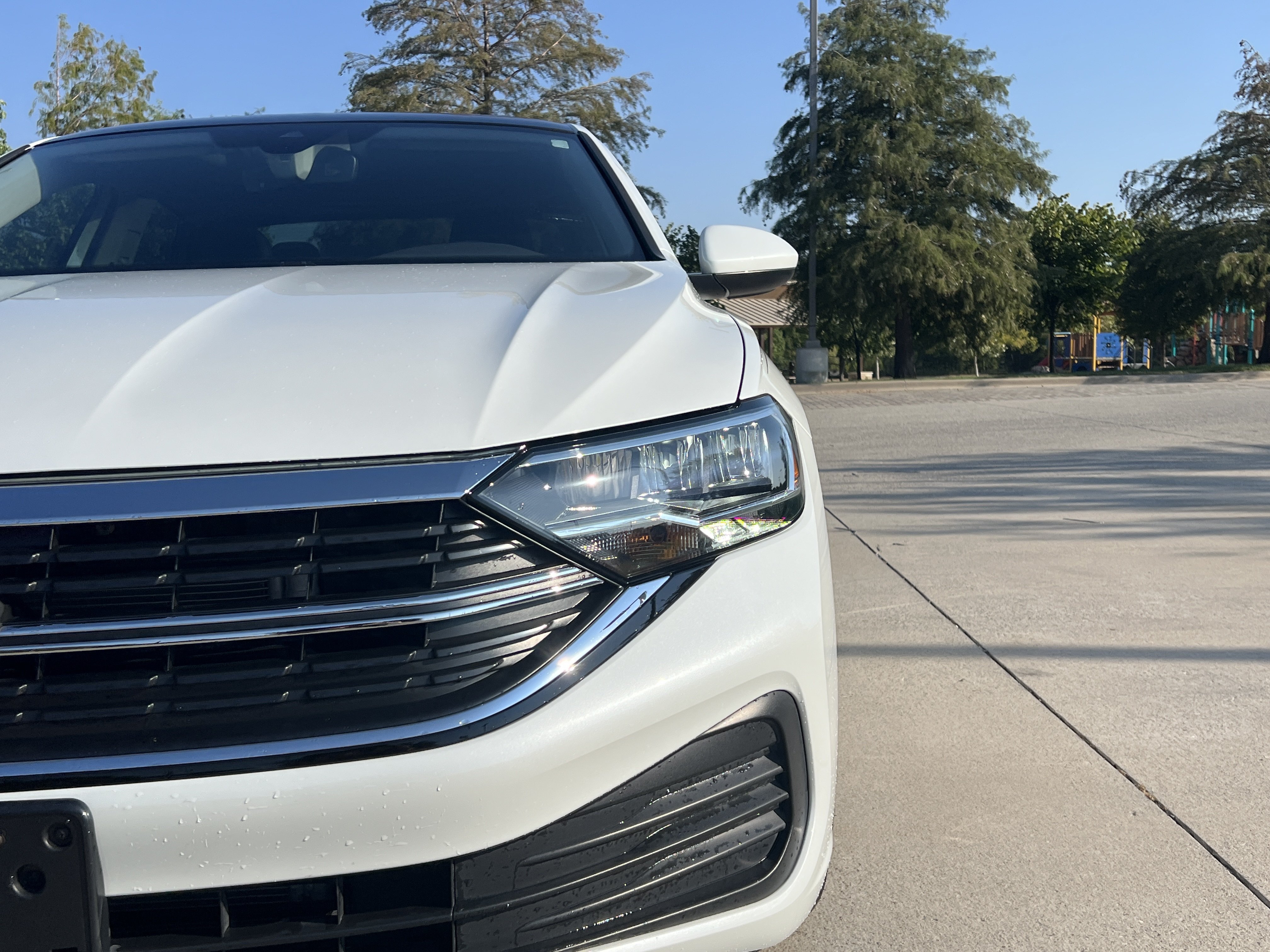 Used 2024 Volkswagen Jetta SE FWD image 5