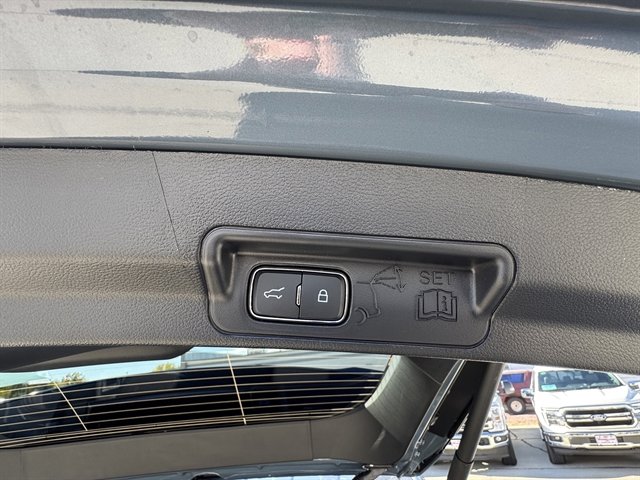 New 2026 Ford Explorer Tremor image 26