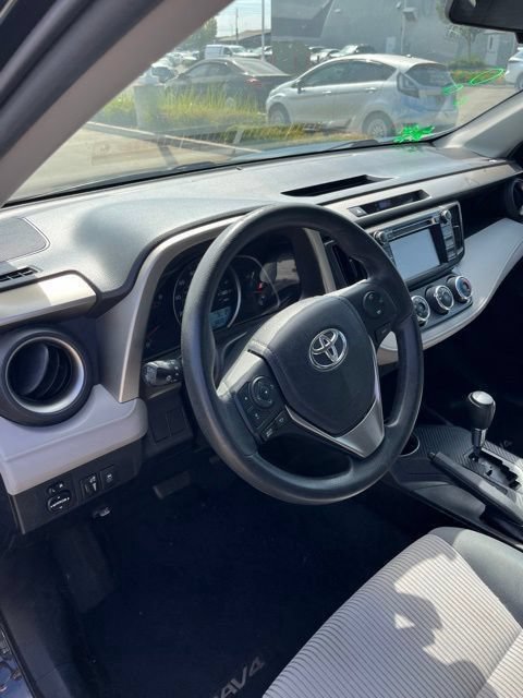Used 2015 Toyota RAV4 LE FWD image 6