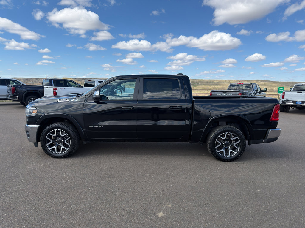 Used 2025 RAM 1500 Laramie AWD/4WD image 31