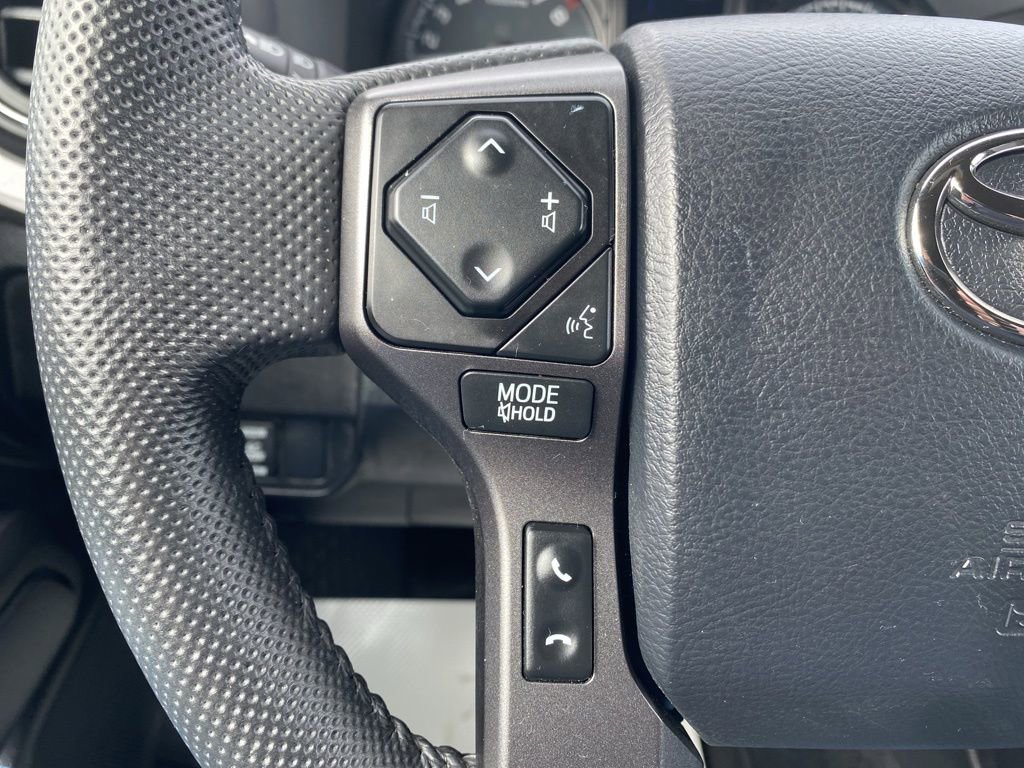 Used 2023 Toyota Tacoma TRD Sport w/ Technology Package image 28