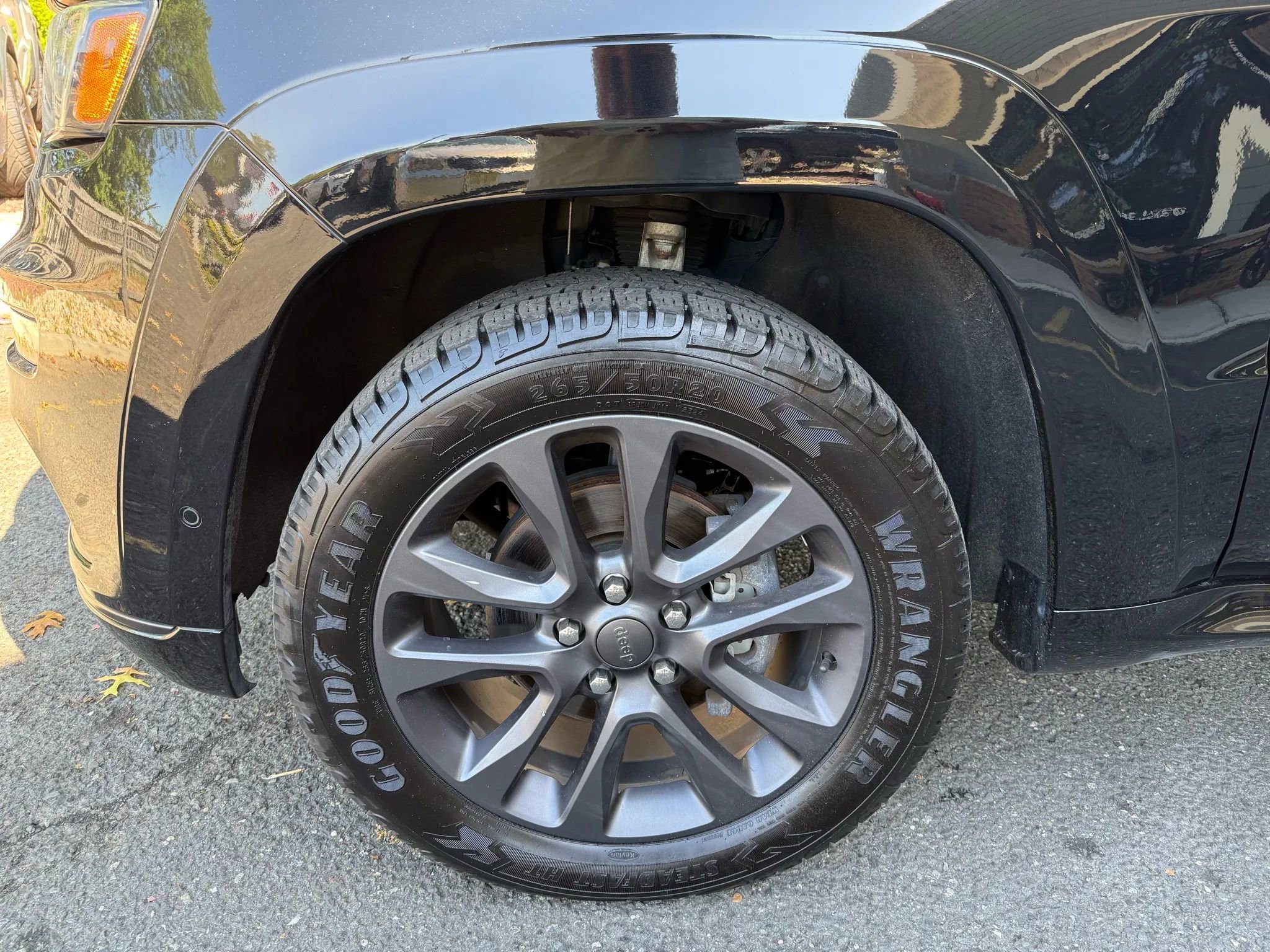 Used 2019 Jeep Grand Cherokee High Altitude AWD/4WD image 36