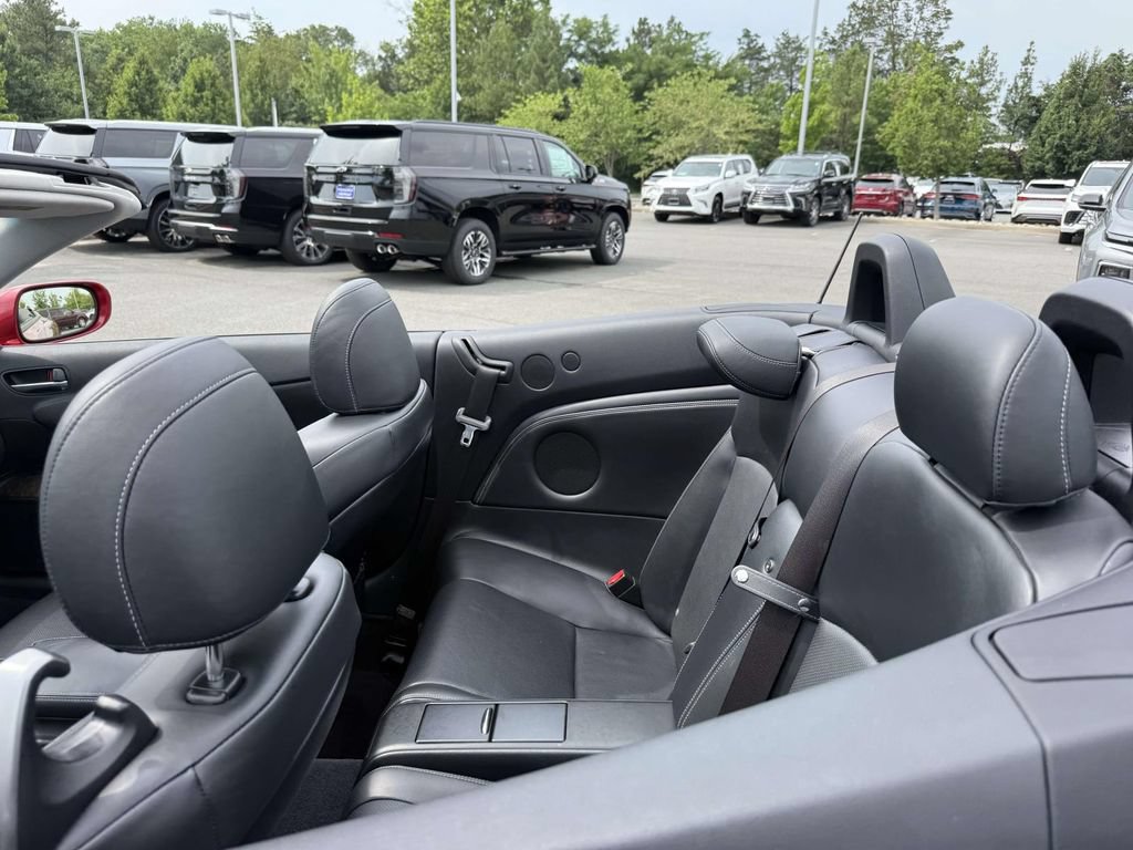 Used 2010 Lexus IS 350C RWD image 16