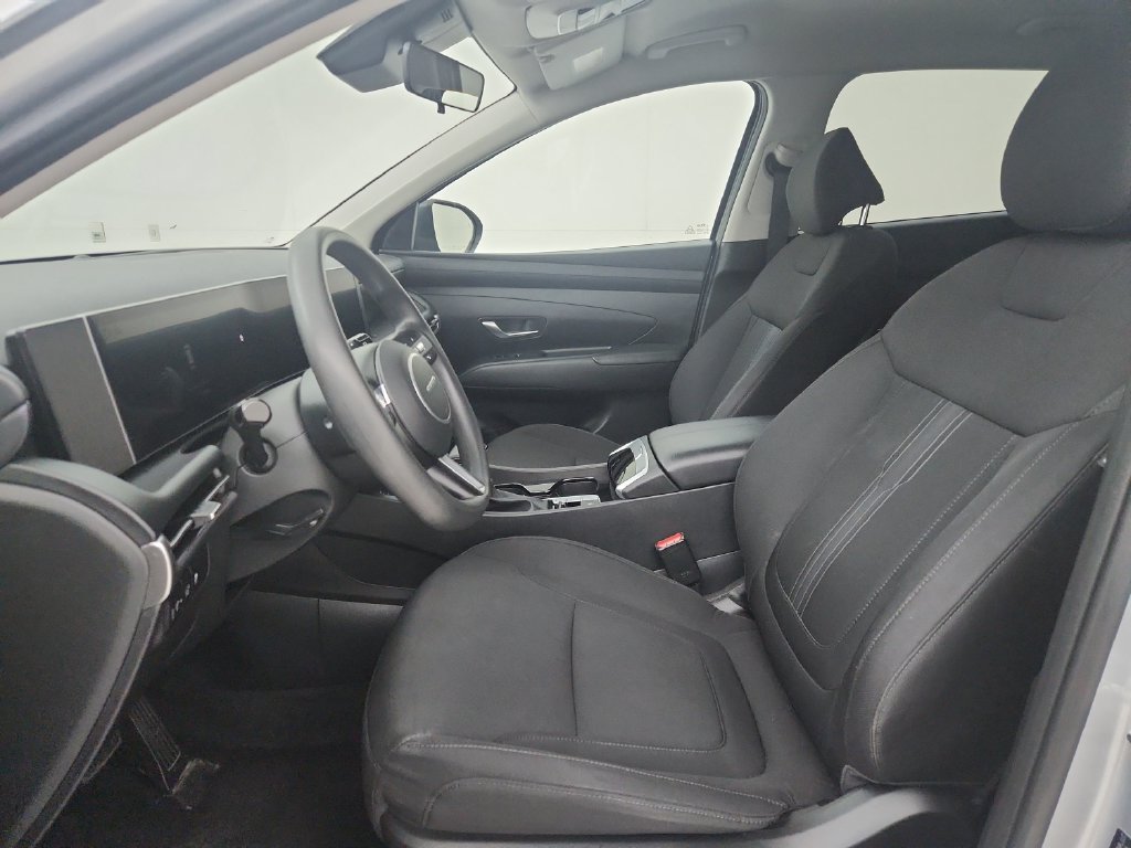 Used 2025 Hyundai Tucson SEL AWD/4WD image 19
