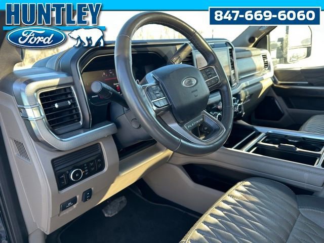 Used 2025 Ford F450 Platinum w/ Platinum Plus Package image 18