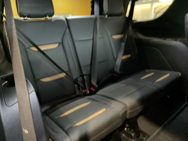 Used 2024 GMC Yukon AT4 w/ LPO, Floor Liner Package AWD/4WD image 17