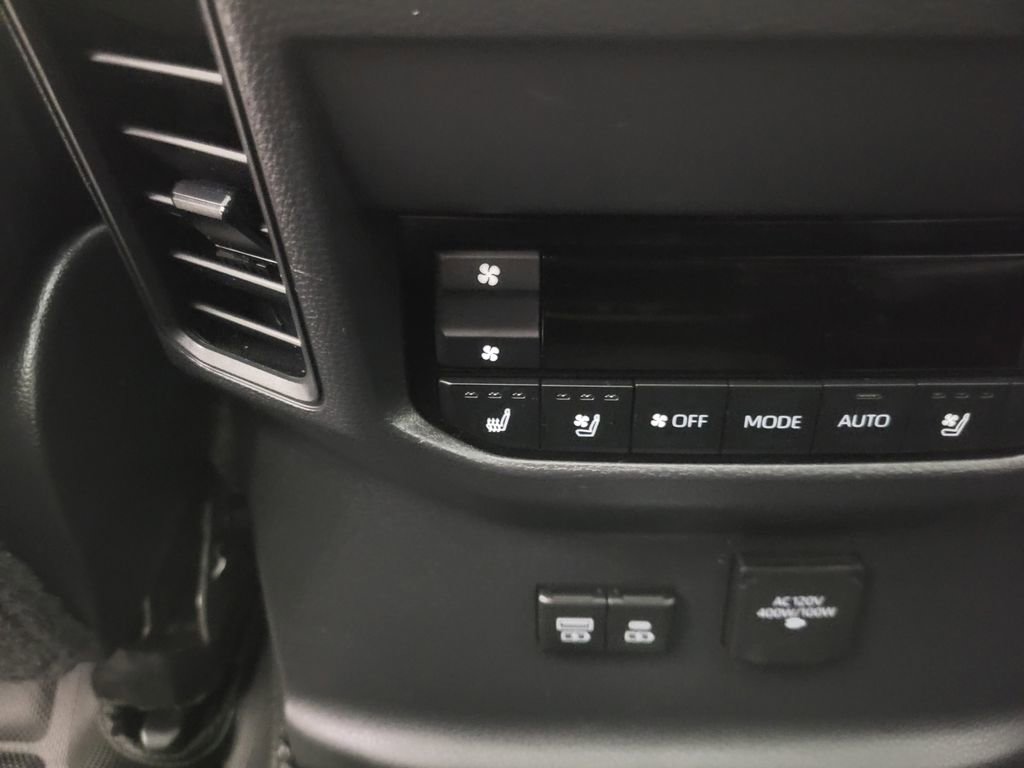 Used 2024 Toyota Sequoia Capstone image 24