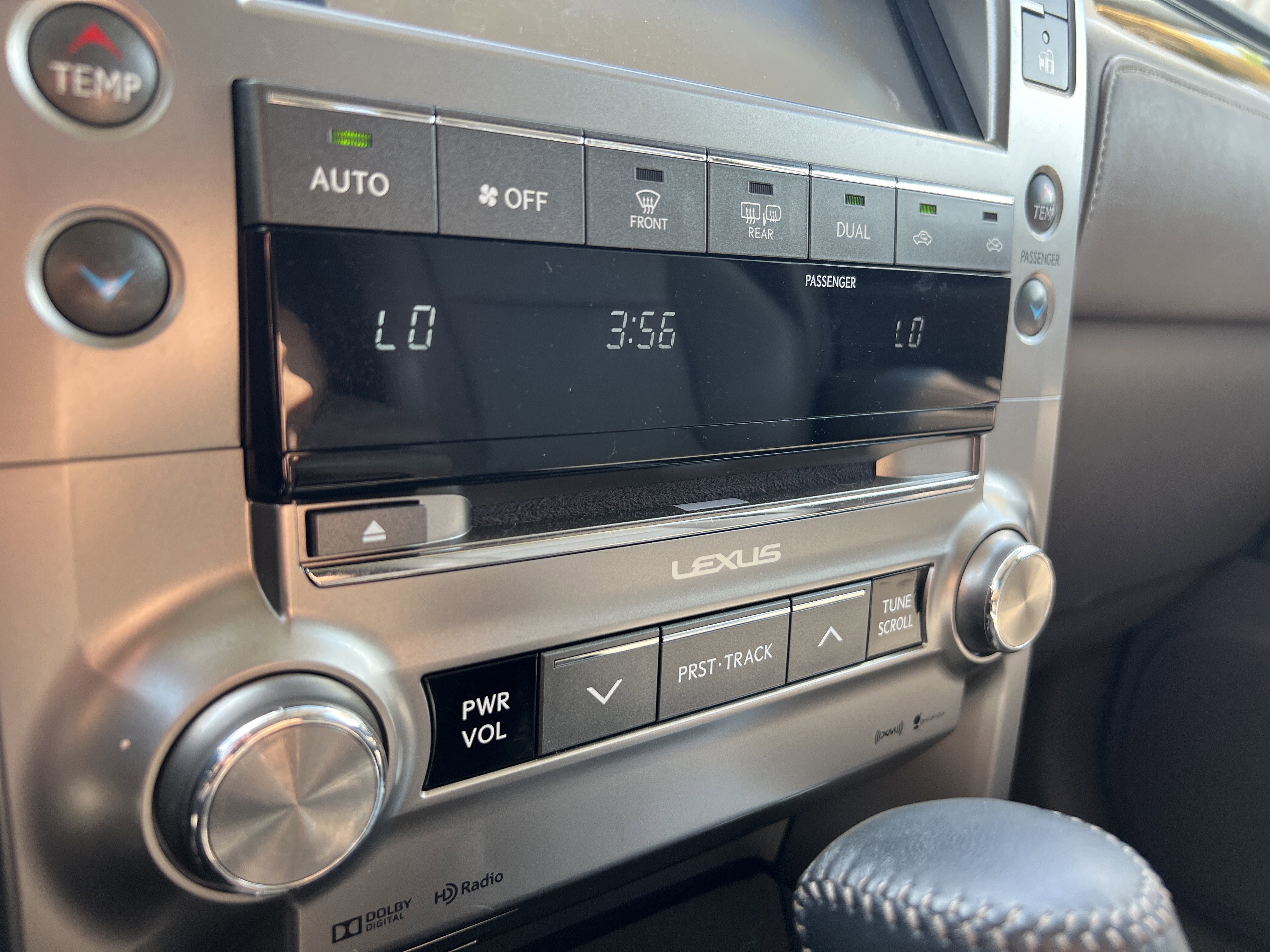 Used 2016 Lexus GX 460 w/ Navigation Package AWD/4WD image 29
