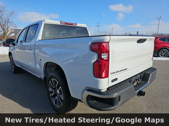 Used 2022 Chevrolet Silverado 1500 LT AWD/4WD image 5