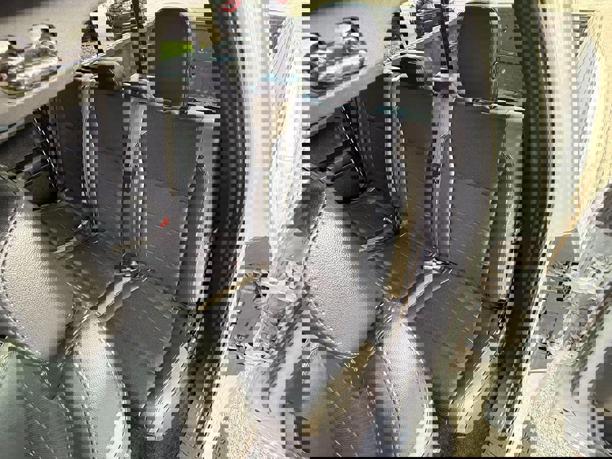 Used 2017 Ford F150 Raptor w/ Equipment Group 802A Luxury image 37