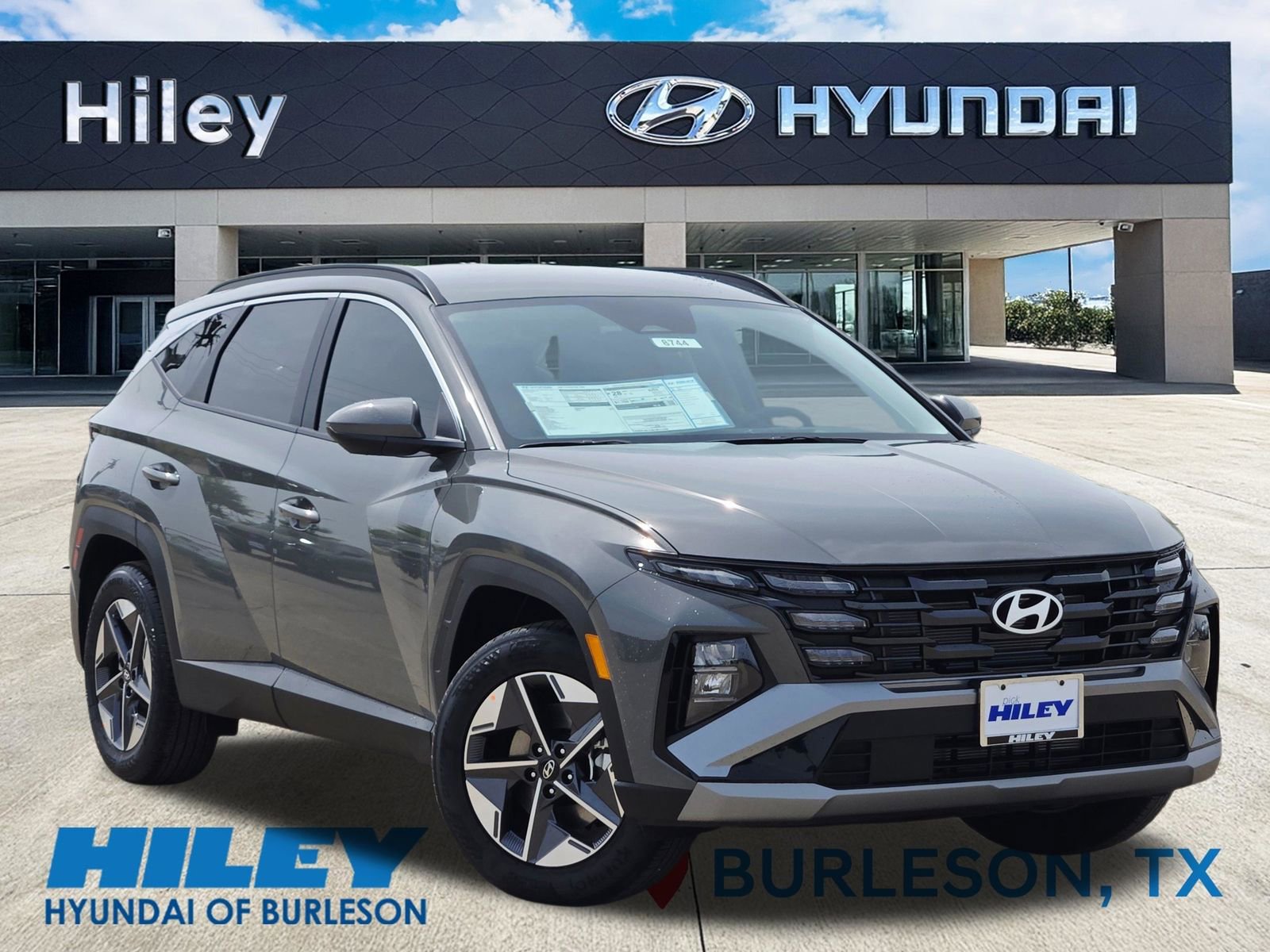 New 2026 Hyundai Tucson SEL FWD image 1