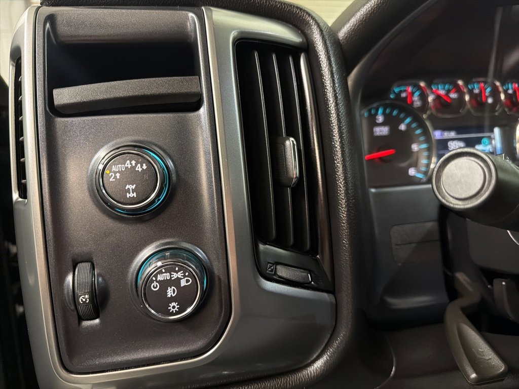 Used 2017 Chevrolet Silverado 1500 LT w/ All Star Edition image 13