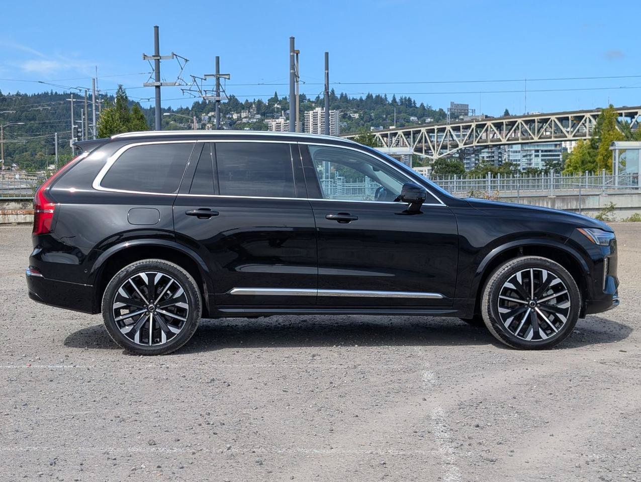 Used 2026 Volvo XC90 B6 Ultra AWD/4WD image 8