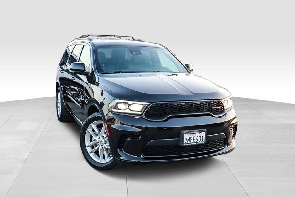 Used 2024 Dodge Durango GT RWD image 2