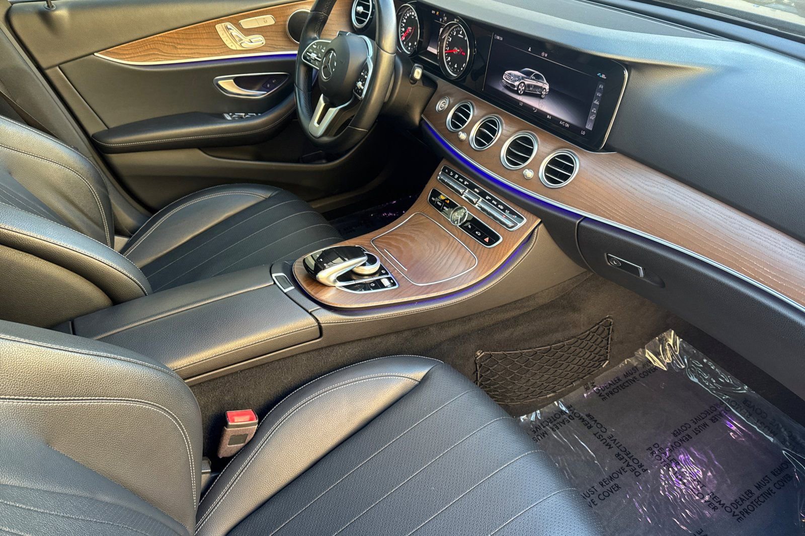 Used 2020 Mercedes-Benz E 350 Sedan image 16