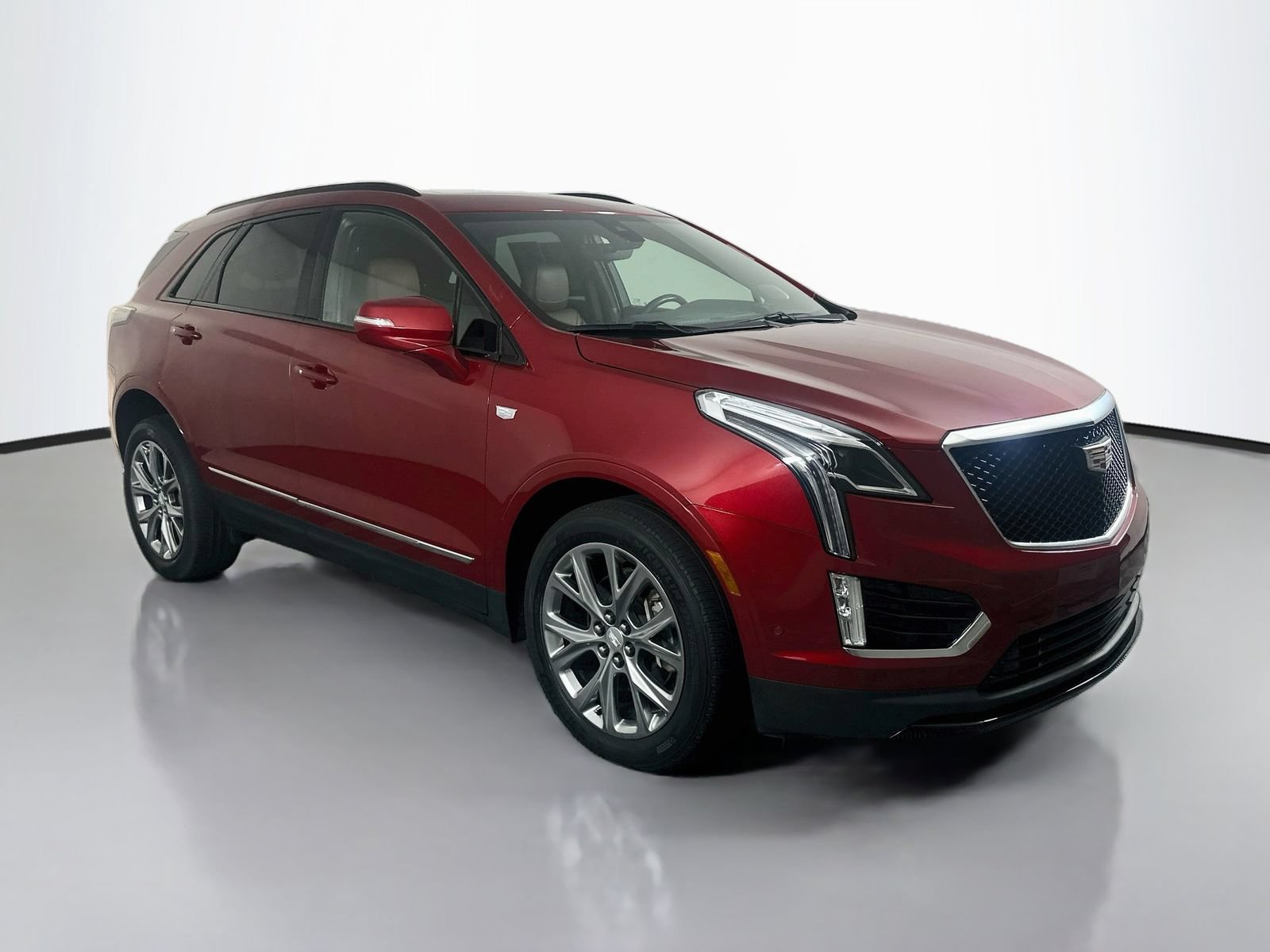 Used 2020 Cadillac XT5 Sportv AWD/4WD image 1
