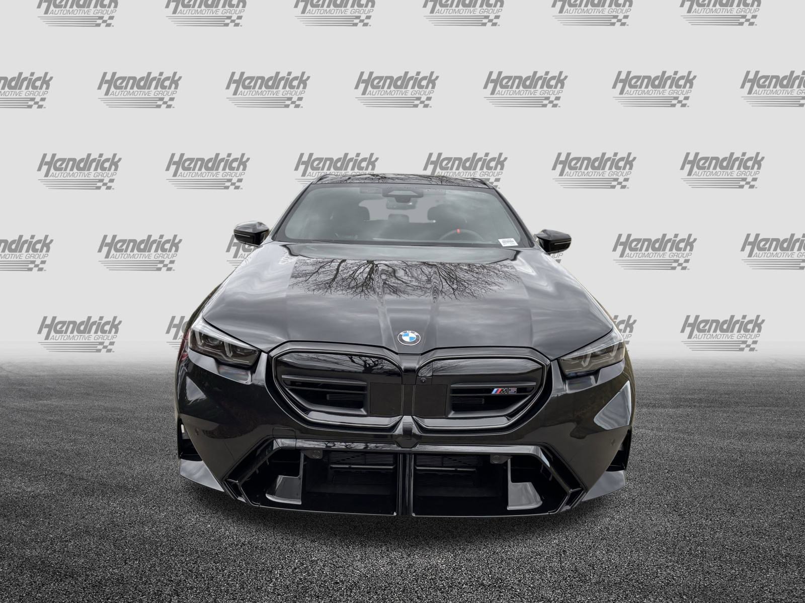 New 2026 BMW M5 Touring image 3