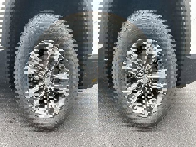 New 2026 Chevrolet Equinox LT w/ Convenience Package II image 42