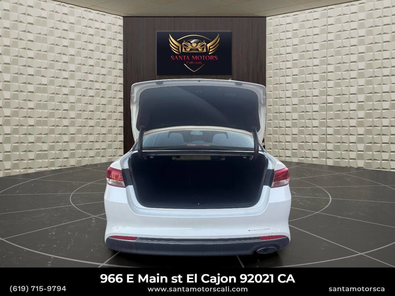 Used 2016 Kia Optima LX image 27