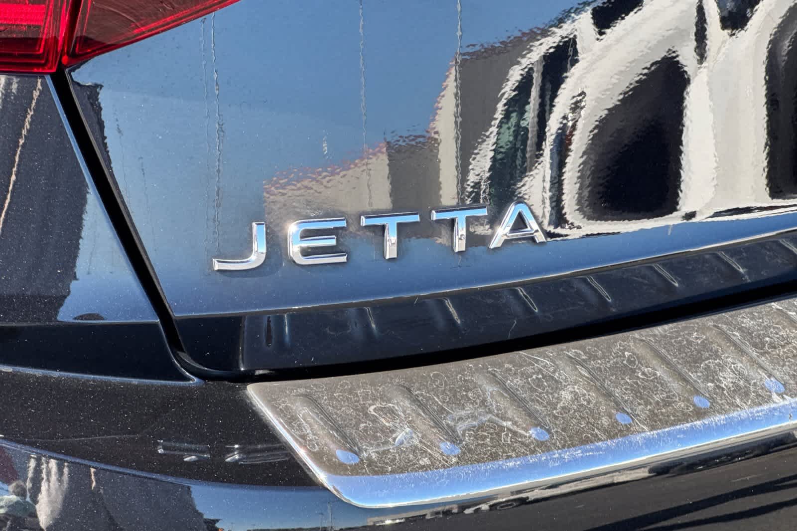 Used 2023 Volkswagen Jetta SE FWD image 30